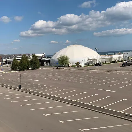 Gabriela Summerland Apartment